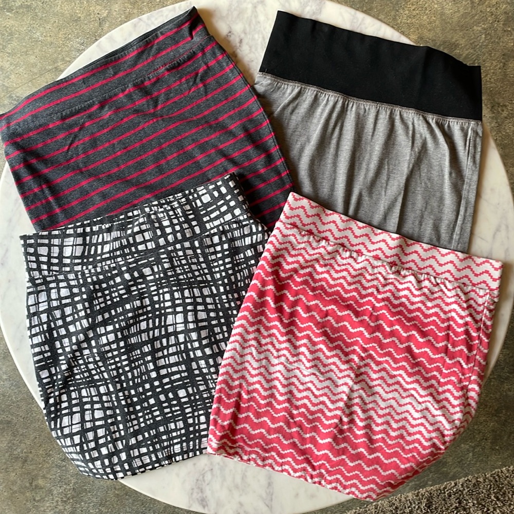 Lot of 4 Forever 21 Stretchy Skirts Size Medium